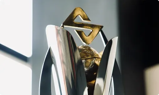 Troféu oficial com nome gravado